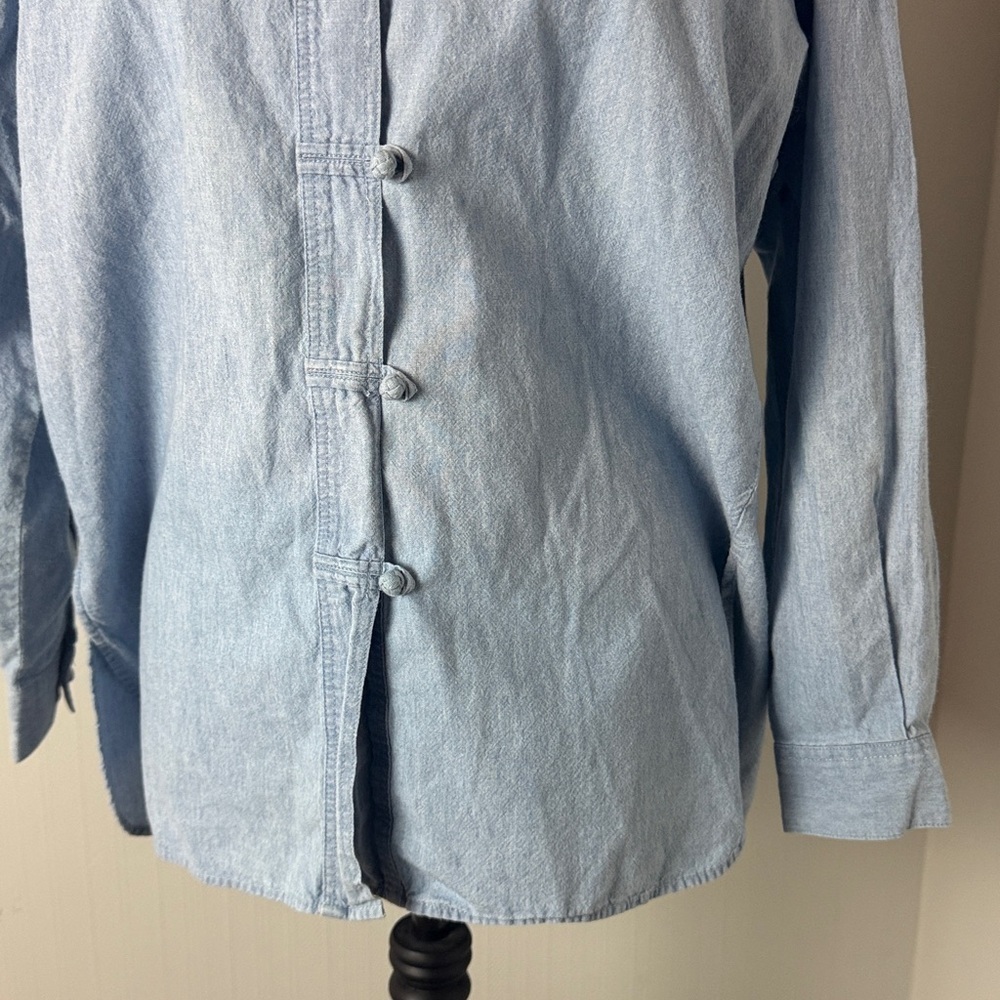 J Jill Denim Knot Button Down Shirt women’s size small - Picture 4 of 7
